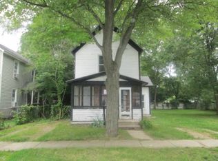 828 Fenimore Ave, Kalamazoo, MI 49048