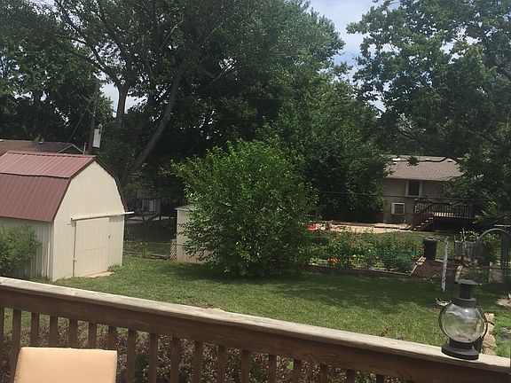 4th image of 2520 Montezuma Ct