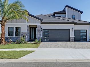 2058 Arching Br, Zephyrhills, FL 33541