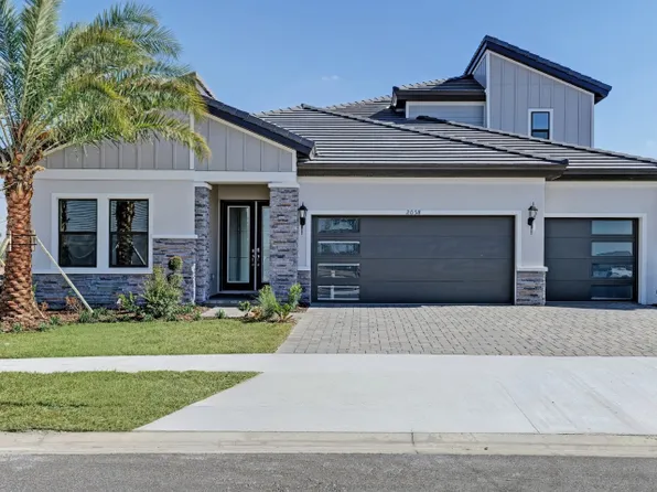 2058 Arching Br, Zephyrhills, FL 33541