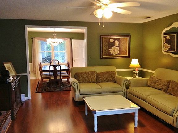 5th image of 905 Williamsburg Dr