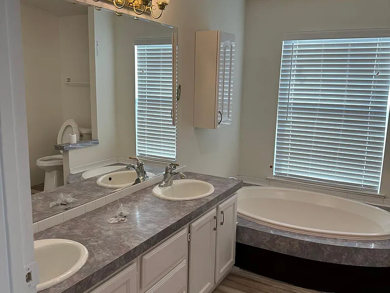 430 McDaniel Rd — Photo 3