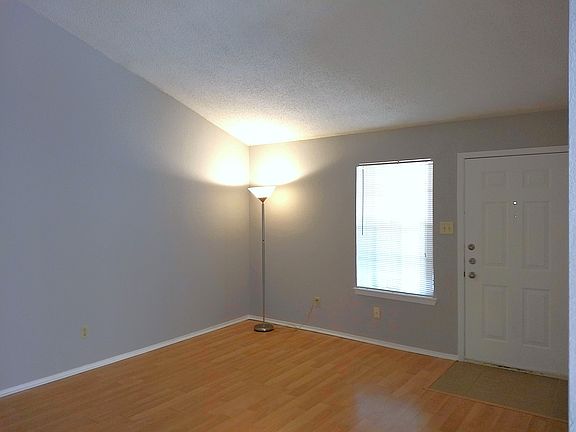 5th image of 12312 Dellrey Dr #A