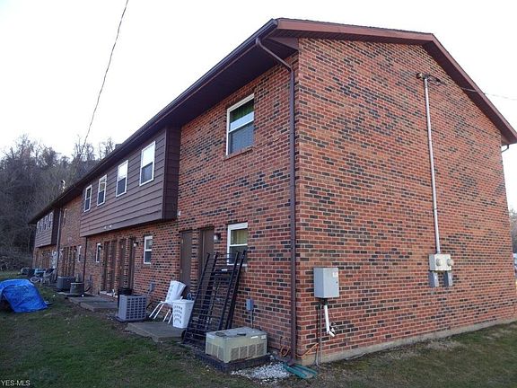 2nd image of 606 6th St