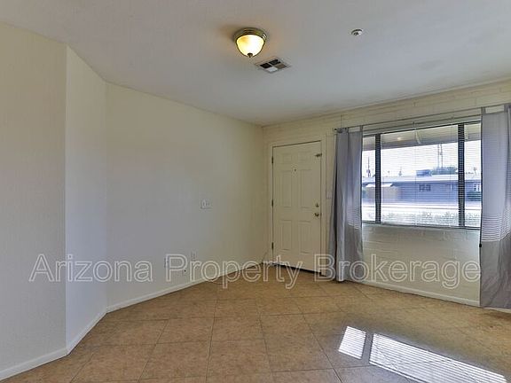 5th image of 6801 E Earll Dr APT 4