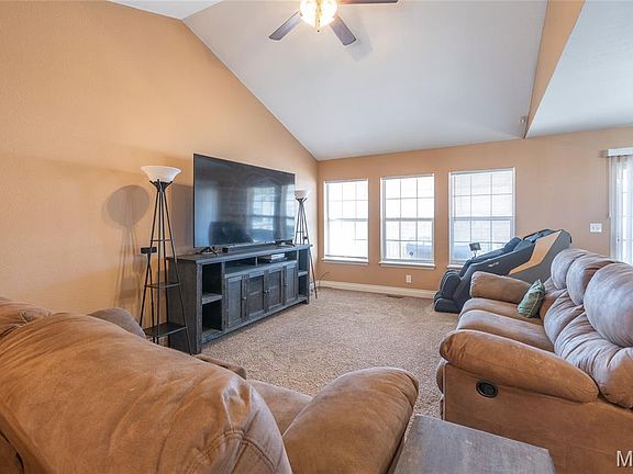 4th image of 103 Granite Ct