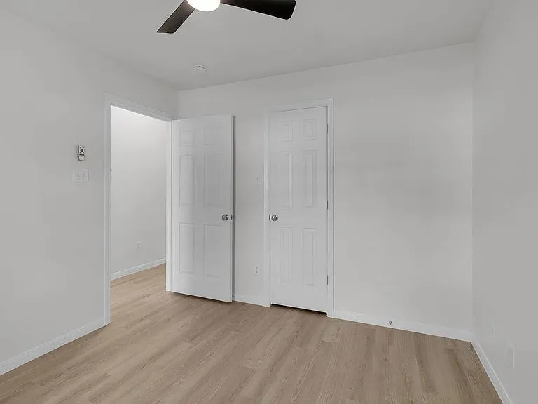 16413 Danika Oak Dr — Photo 22