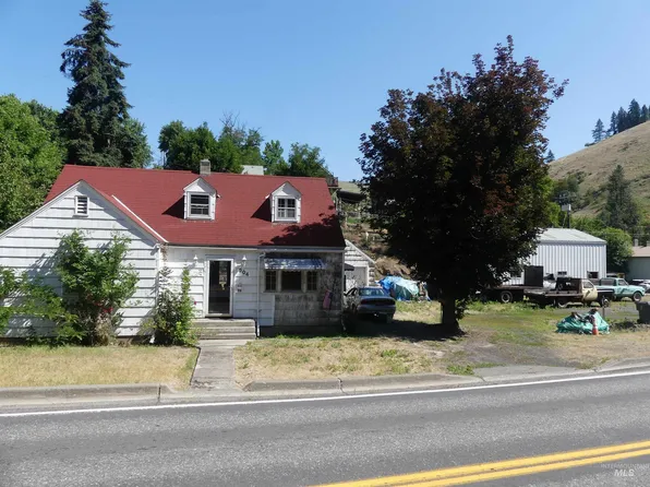 904 E Main St, Kendrick, ID 83537