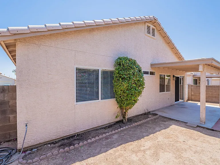 4504 W Sun Quest St — Photo 34