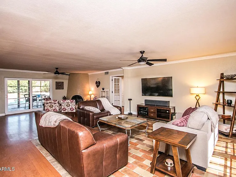 6830 E Wethersfield Rd — Photo 3