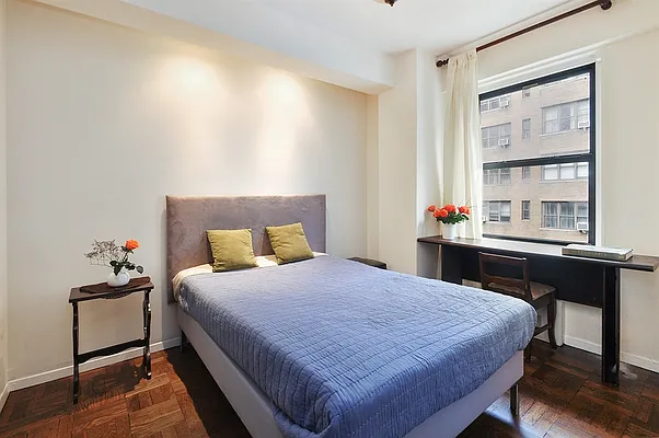 Rented by Corcoran | media 12