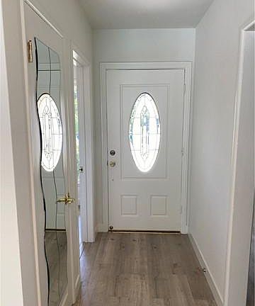 3rd image of 6507 Whitaker Ave