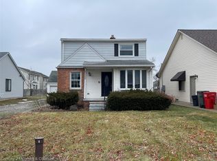 23443 Donaldson St, Clinton Township, MI 48035