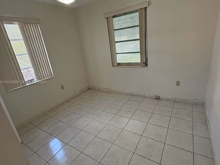 1140 SW 9th St #2 — Photo 27