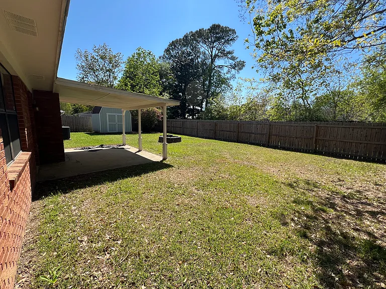 859 Camp Wilkes Rd — Photo 6