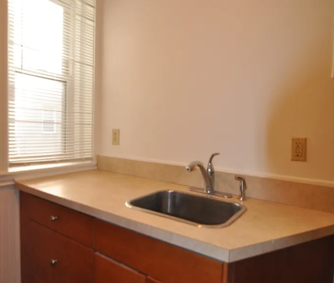 131 Park Dr #11 — Photo 9