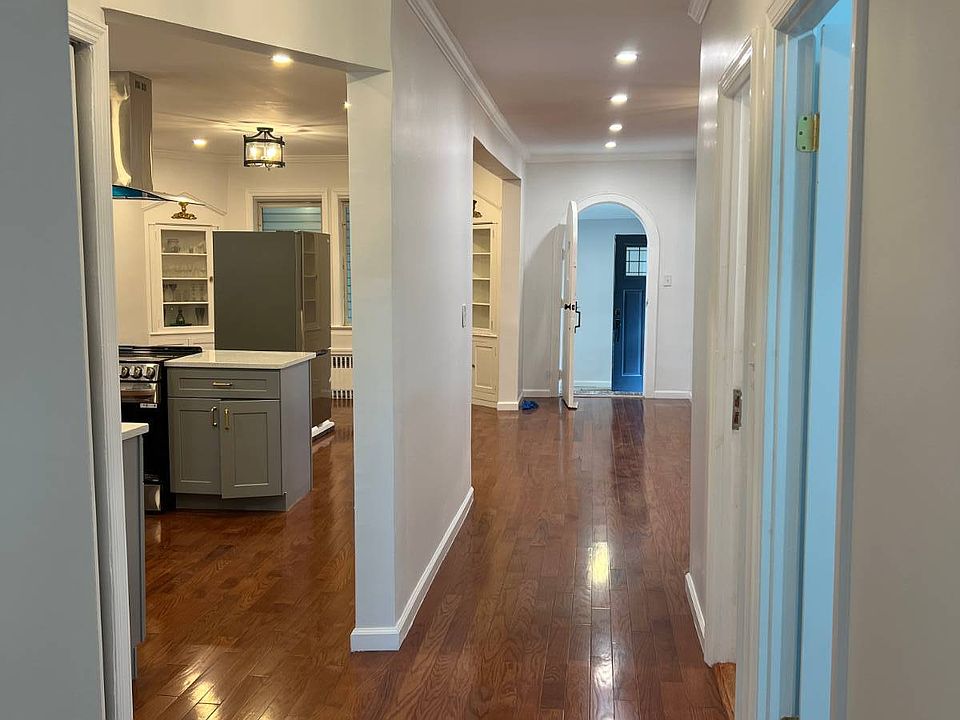 1st image of 13916 230th Pl