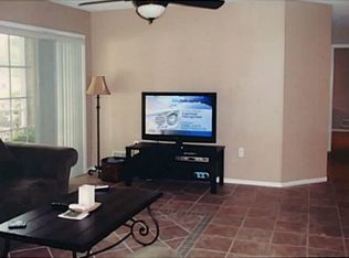 33 Amberly Ct #1213, Franklin Park, NJ 08823