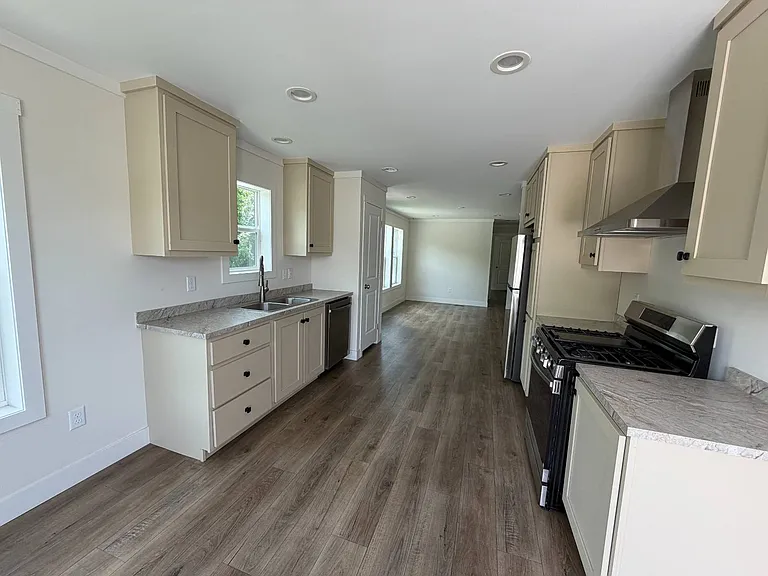 1946 Wyoming Ave #191 — Photo 3