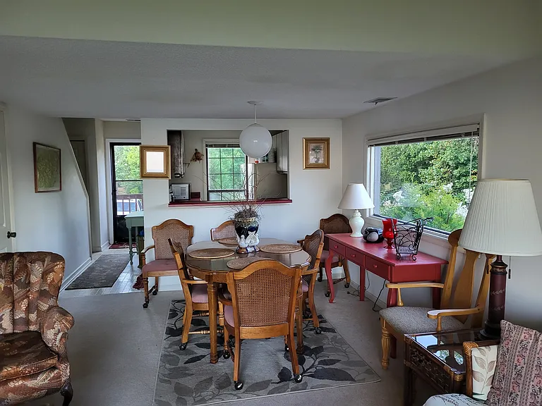 2881 White Oak Mountain Rd — Photo 3