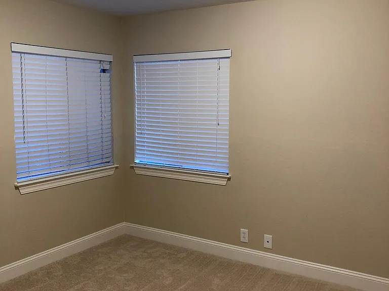 128 Paul Ave — Photo 5