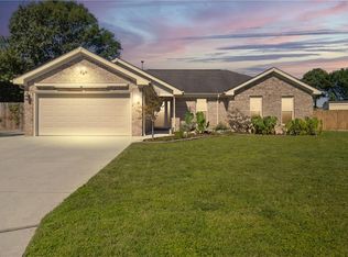 2305 Wheatstone Ct, Virginia Beach, VA 23456