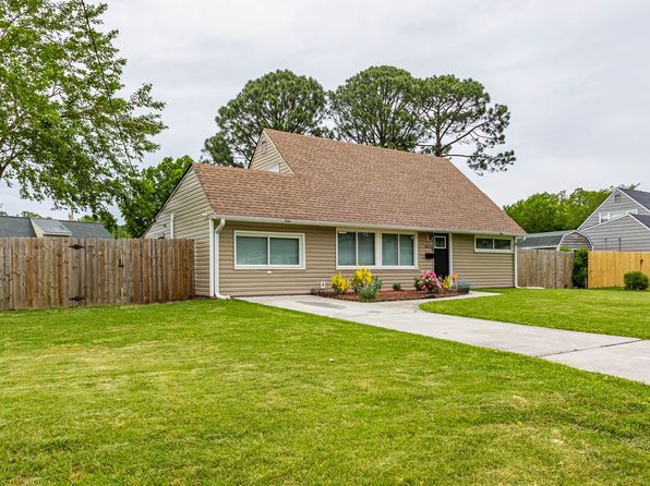 1812 Meadow Lake Dr