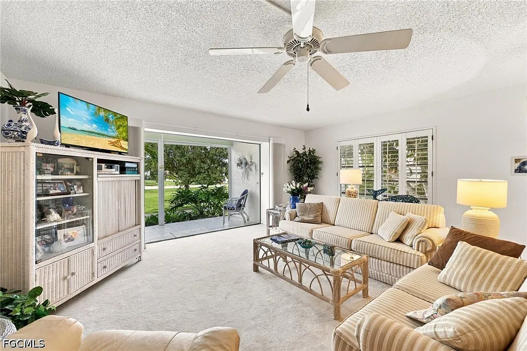 2 bed, 2.0 bath, 1300 sqft, $5,500 — Photo 1
