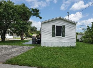 4925 23rd St N #137, West Palm Beach, FL 33417