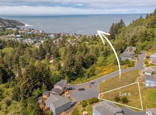 NE Tl6100 Creekside Ct, Depoe Bay, OR 97341