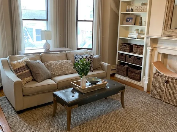26 Cordis St #3, Charlestown, MA 02129
