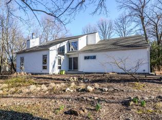 4267 Sherwood Forest Ct, Ann Arbor, MI 48103