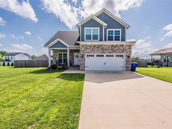 579 McIntyre St, Bowling Green, KY 42101