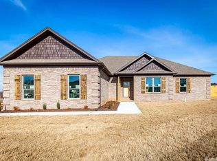 11 Denali Dr, Cabot, AR 72023