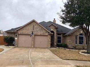 2 Santa Clarita Cir, Manvel, TX 77578