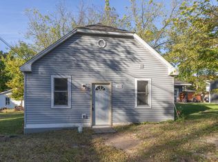 1013 9th Ave E, Menomonie, WI 54751