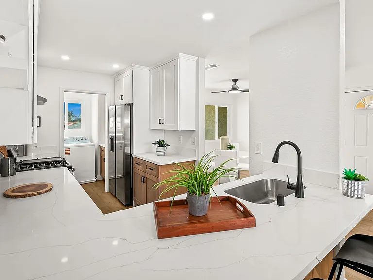 152 Evergreen Ave #4 — Photo 14