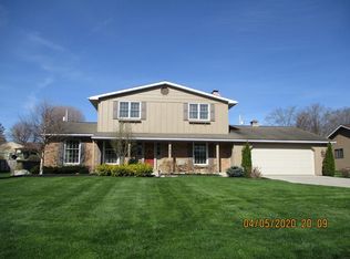 689 Harding Rd, Marion, OH 43302