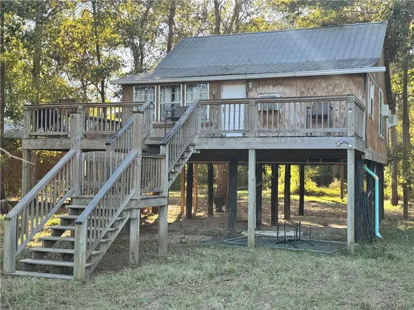 31394 S River Rd, Angie, LA 70467