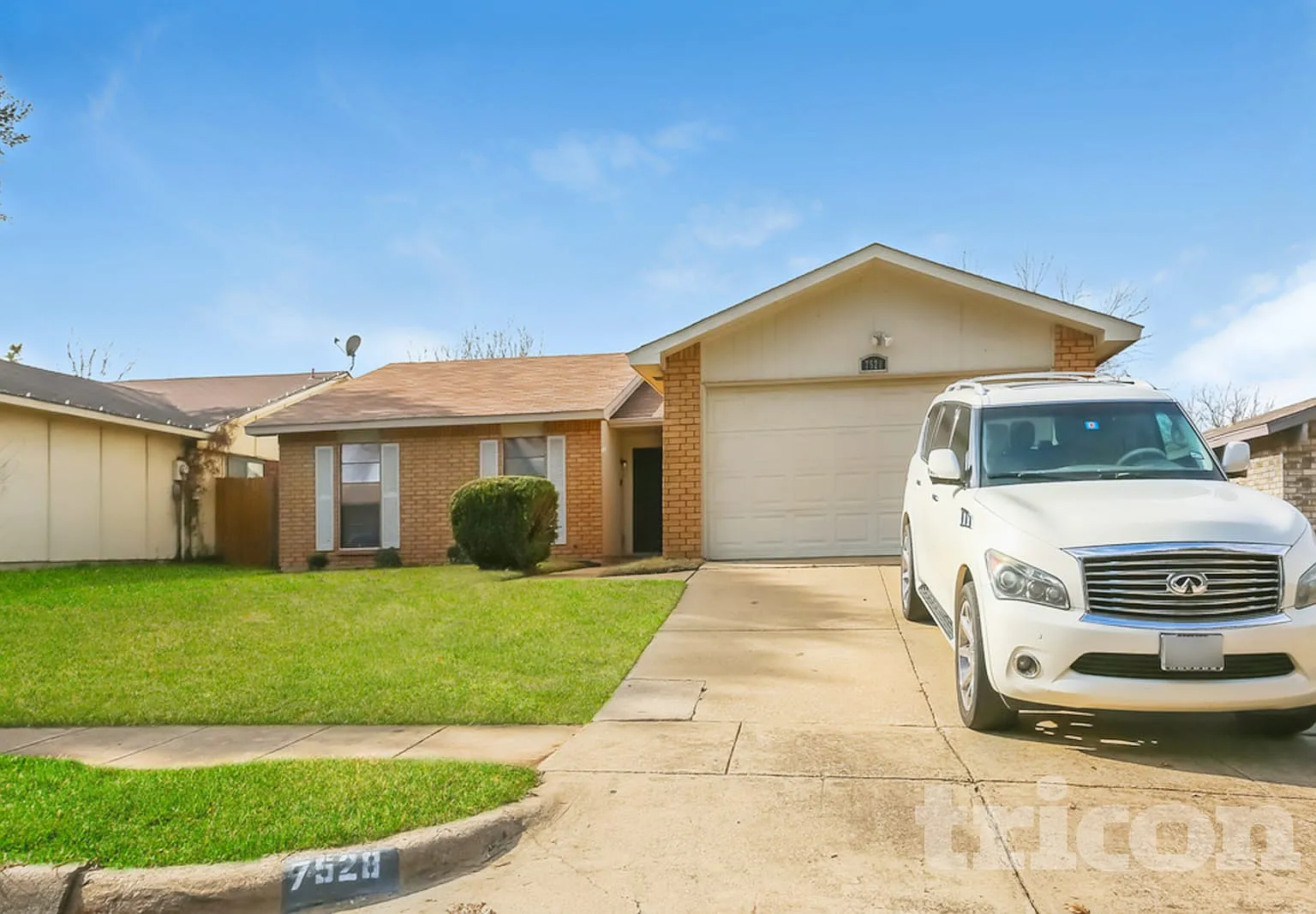 7528 Four Winds Fort Worth TX — Photo 1