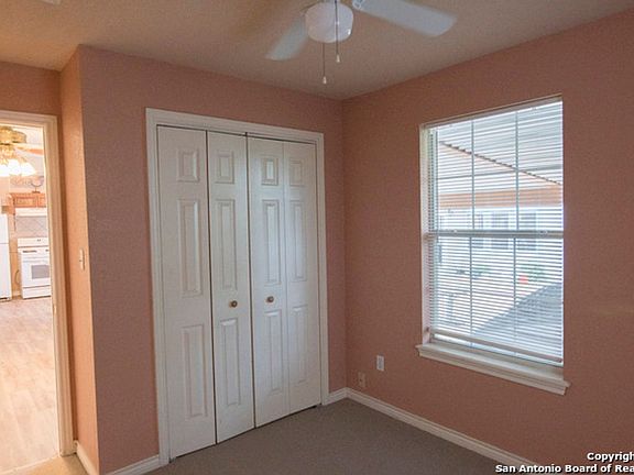 4th image of 1746 Schley Ave
