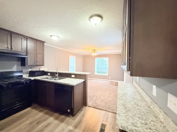 534 E 37th Ave #618, Hobart, IL 46342