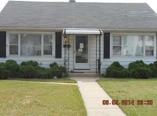 2446 Sarah St, Franklin Park, IL