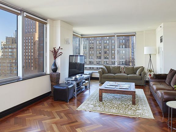 5th image of 10 Little West St #32C