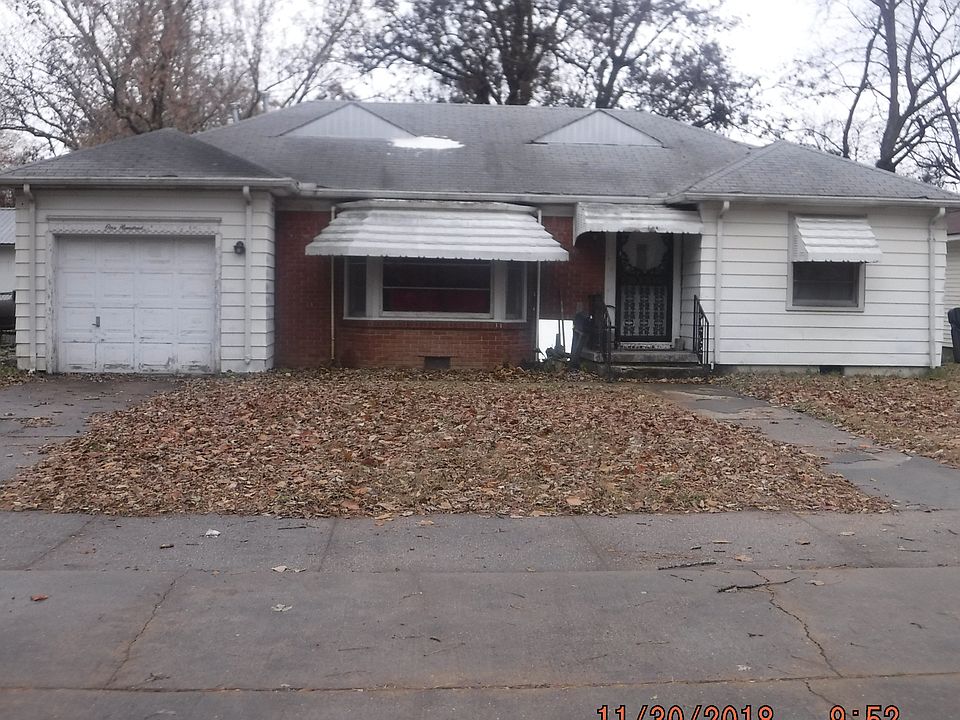 1st image of 104 W Missouri St