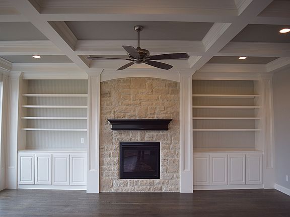 2nd image of 1681 Hartig Dr