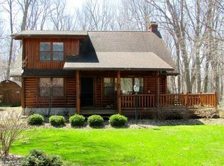 130 Arthur Ave, Kelleys Island, OH 43438