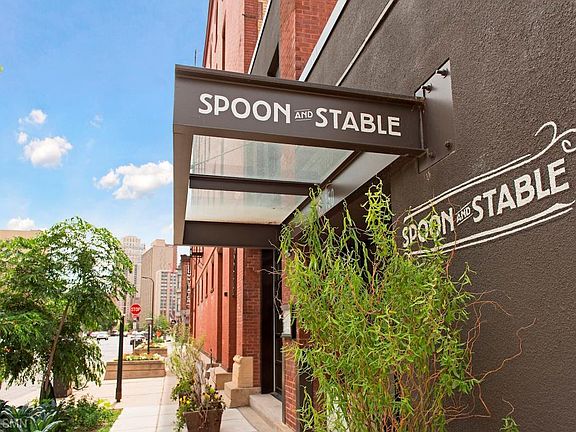 5th image of 401 N 2nd St Unit 5502