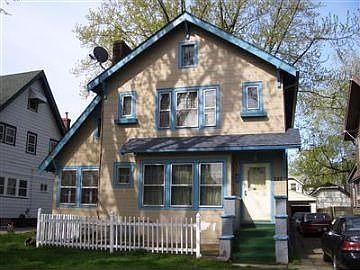 2nd image of 282 E 150th St