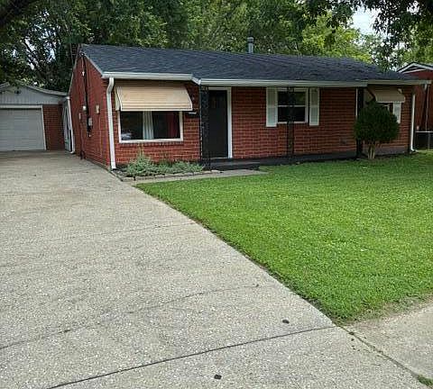 4th image of 321 Mac Brae Rd